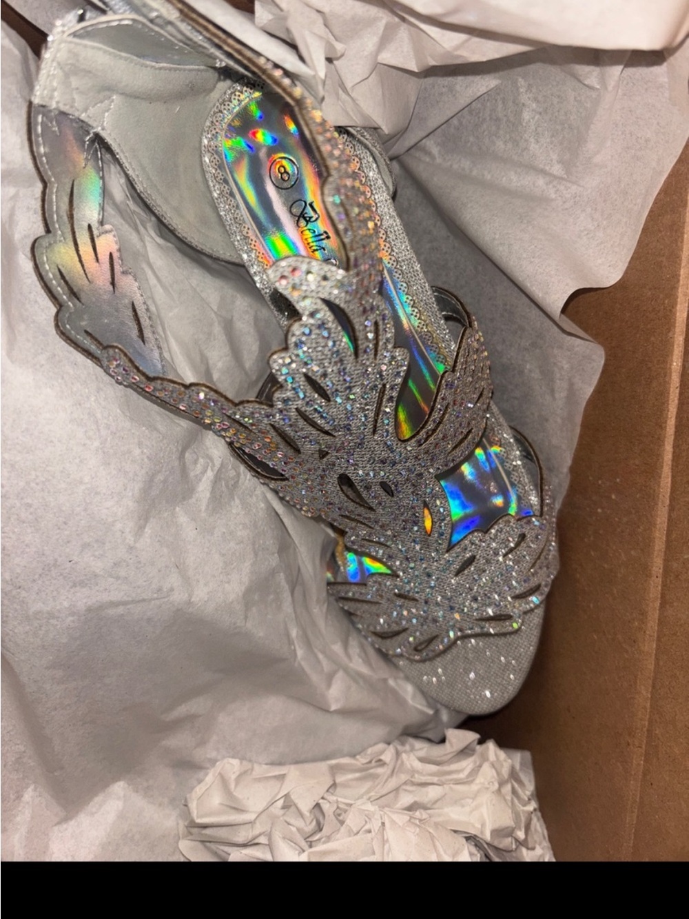 Glitter Leaf Cutout Dress Sandal in Silver